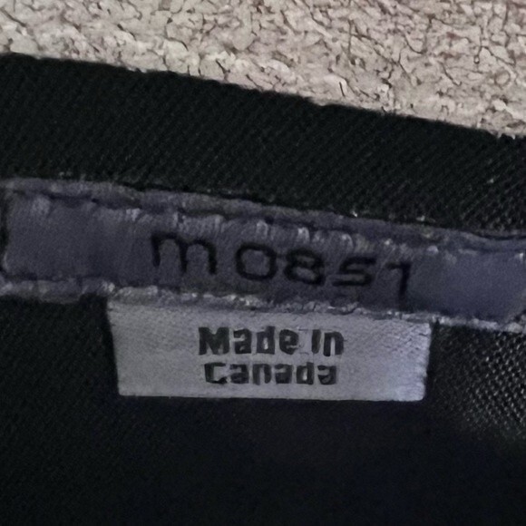 m0851 Cream Leather Envelope Snap Close Clutch/Wristlet - Picture 8 of 11